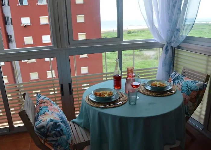 Espectacular apartment con piscina, vistas al mar y tranquilidad